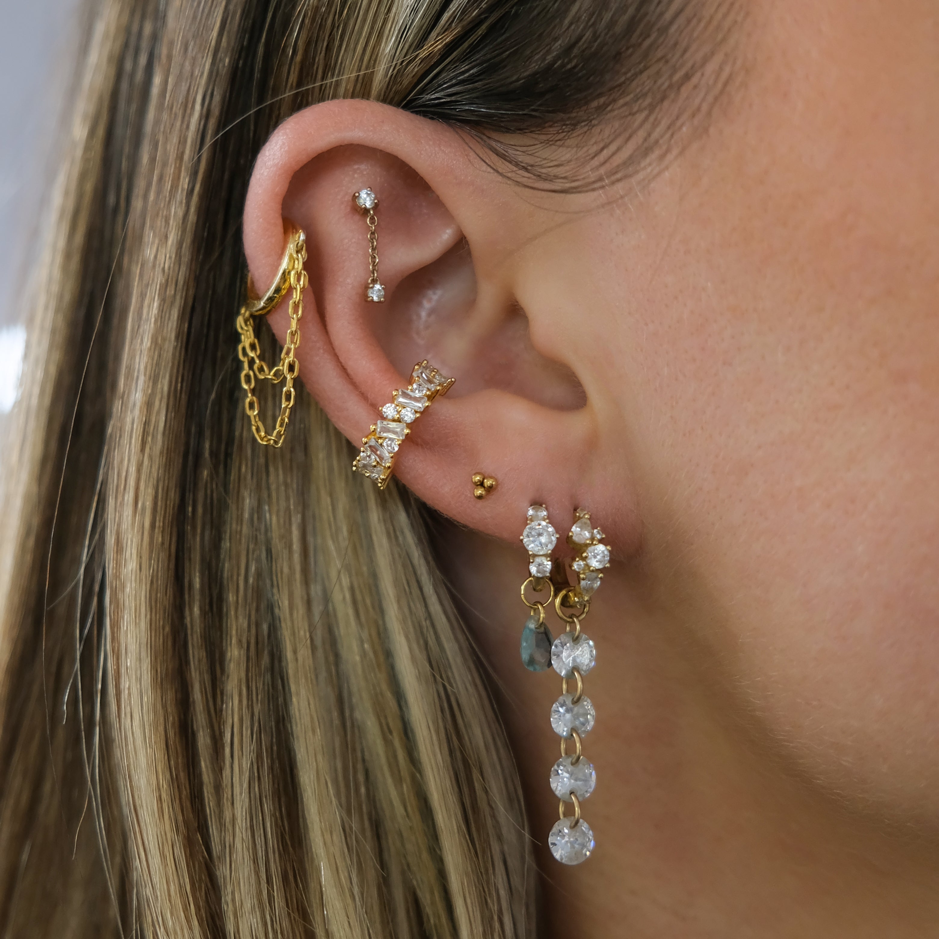 Trinity Cartilage Stud | Threadless Titanium Earring | 16g | Hypoallergenic