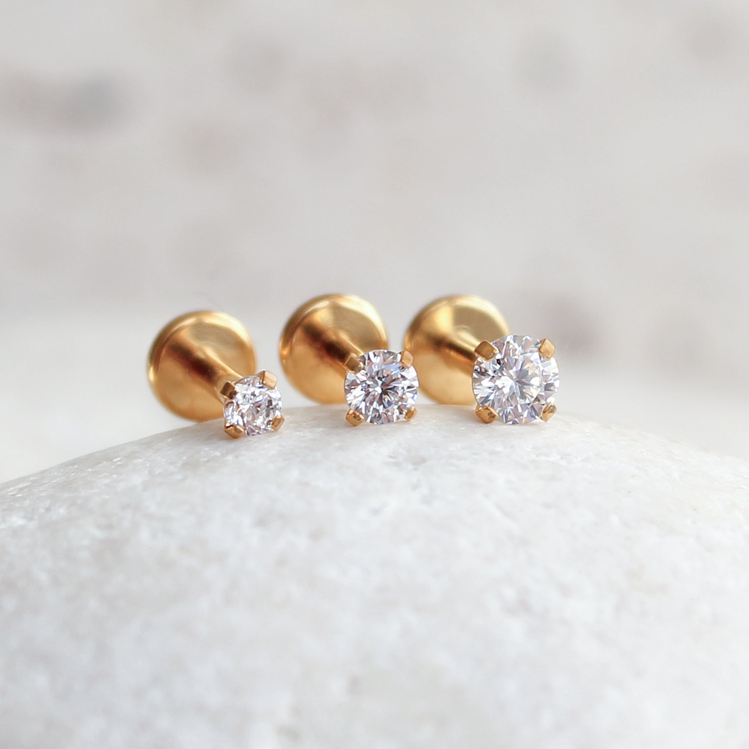 Tiny Solitaire Crystal Cartilage Stud | Threadless Titanium Earring | 16g | Hypoallergenic