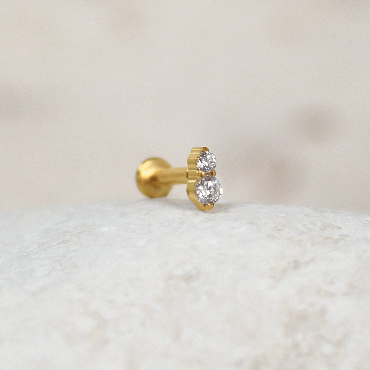 Tiny Crystal Cartilage Stud | Threadless Titanium Earring | 16g | Hypoallergenic