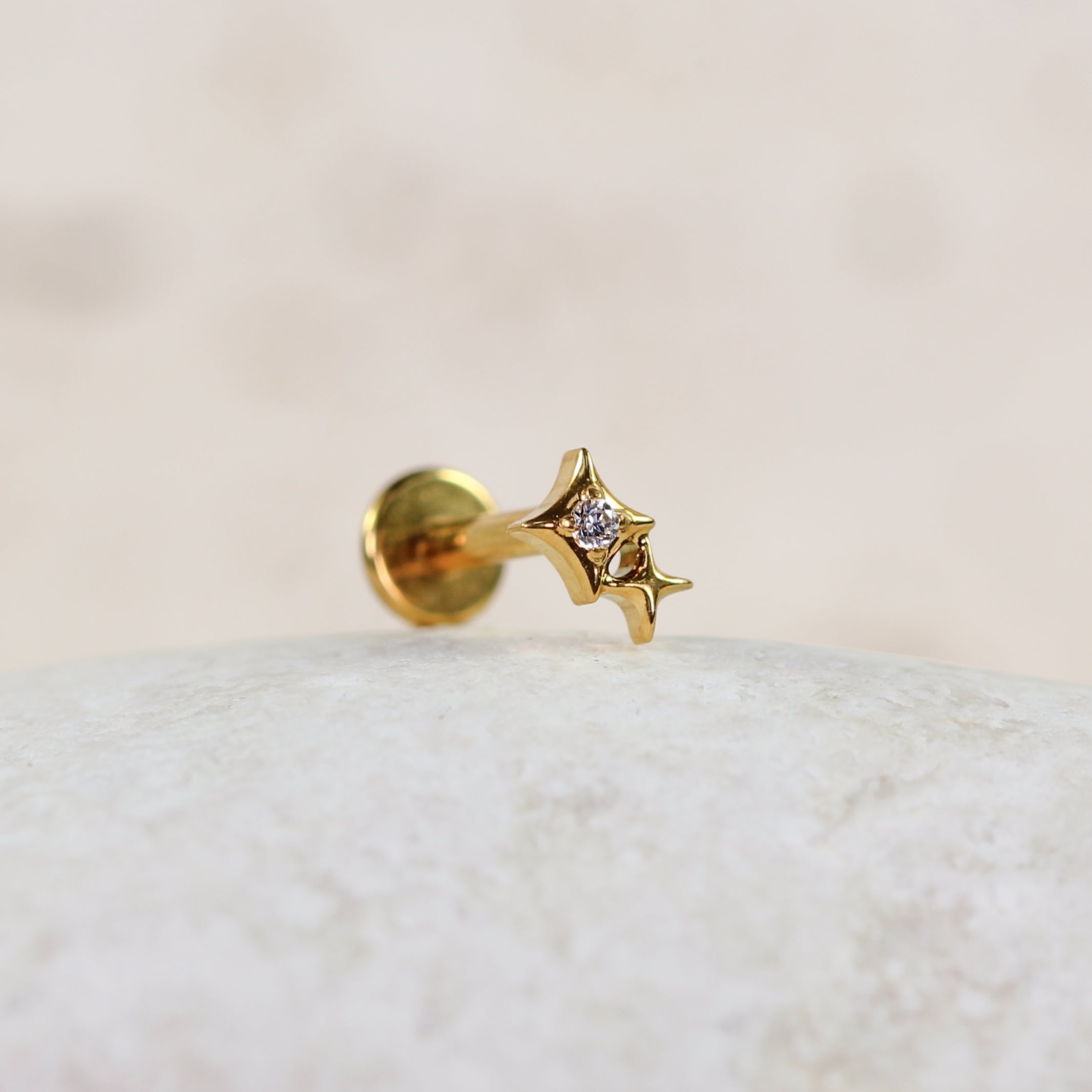 Starburst Cartilage Stud | Threadless Titanium Earring | 16g | Hypoallergenic