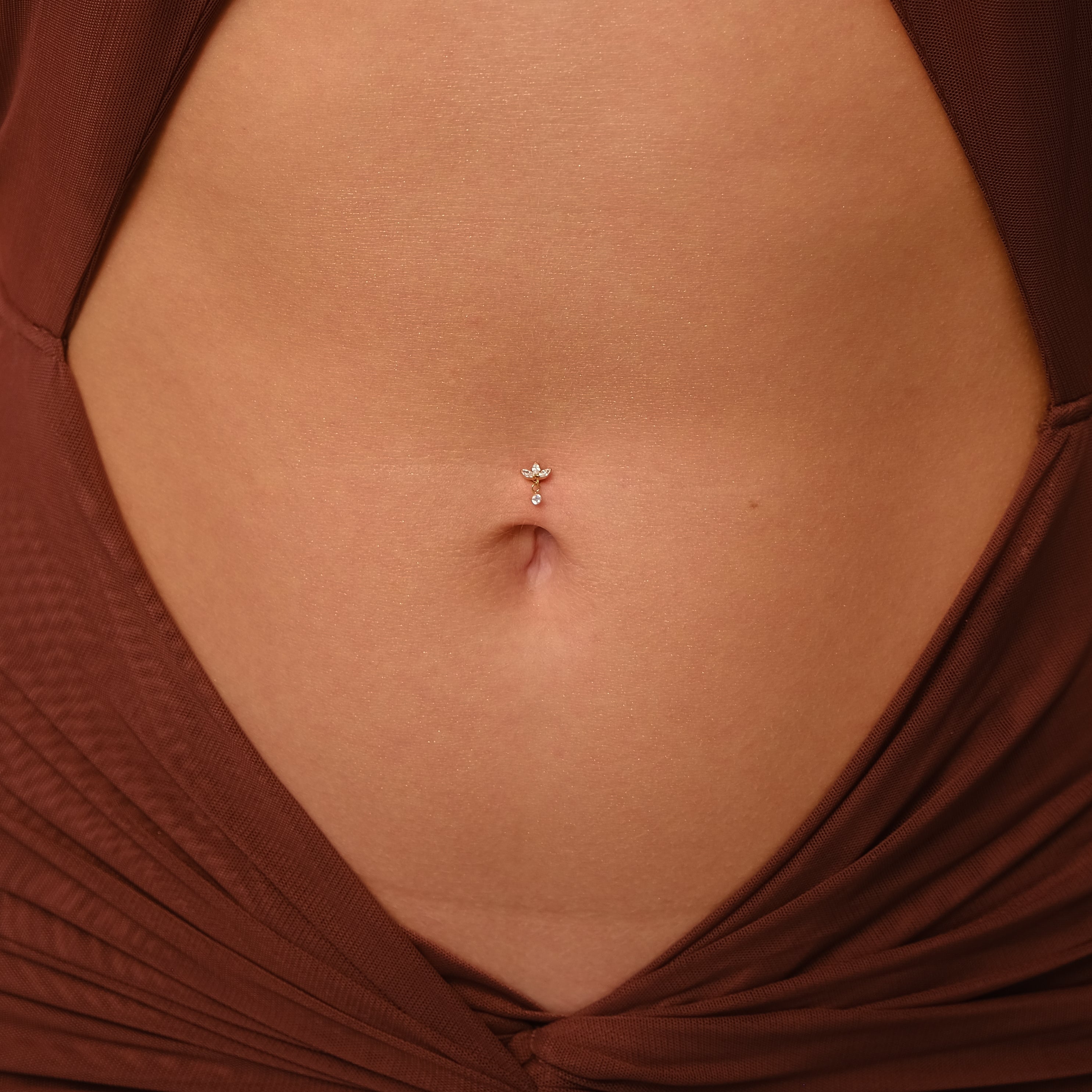 Floating Threadless Belly Bar
