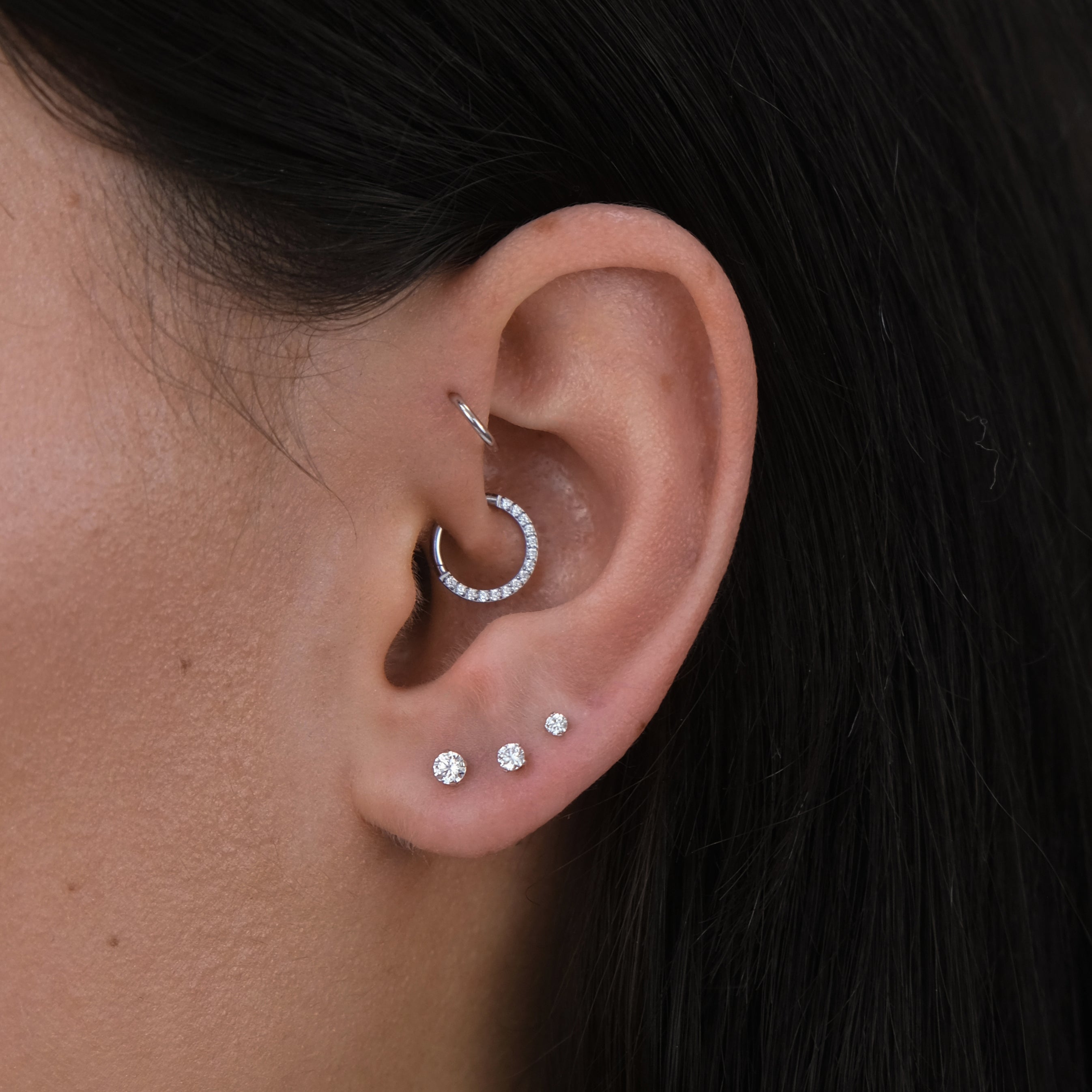 Solitaire Threadless Cartilage Stud Set