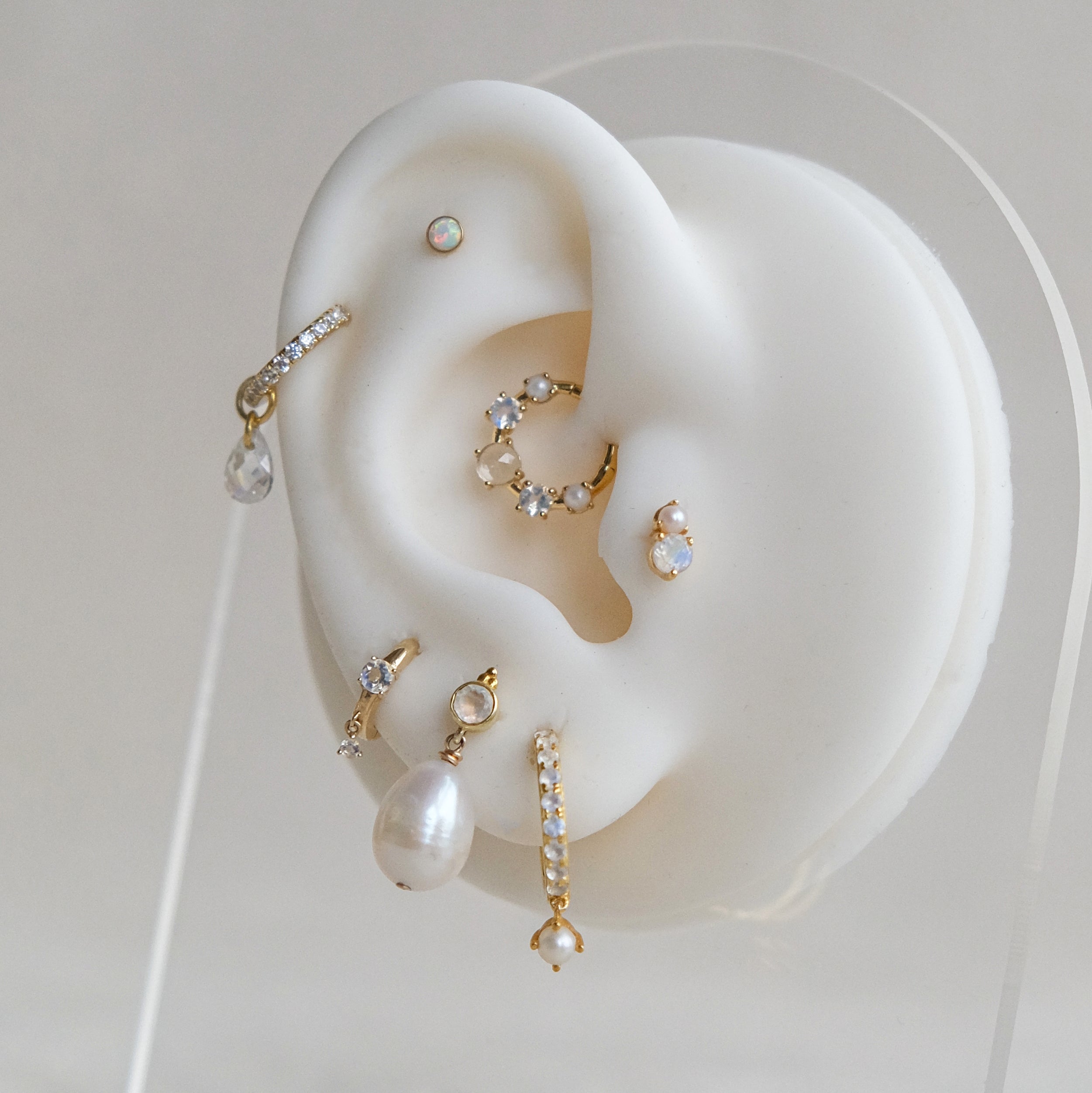 Tiny Opal Cartilage Stud | Threadless Titanium Earring | 16g | Hypoallergenic