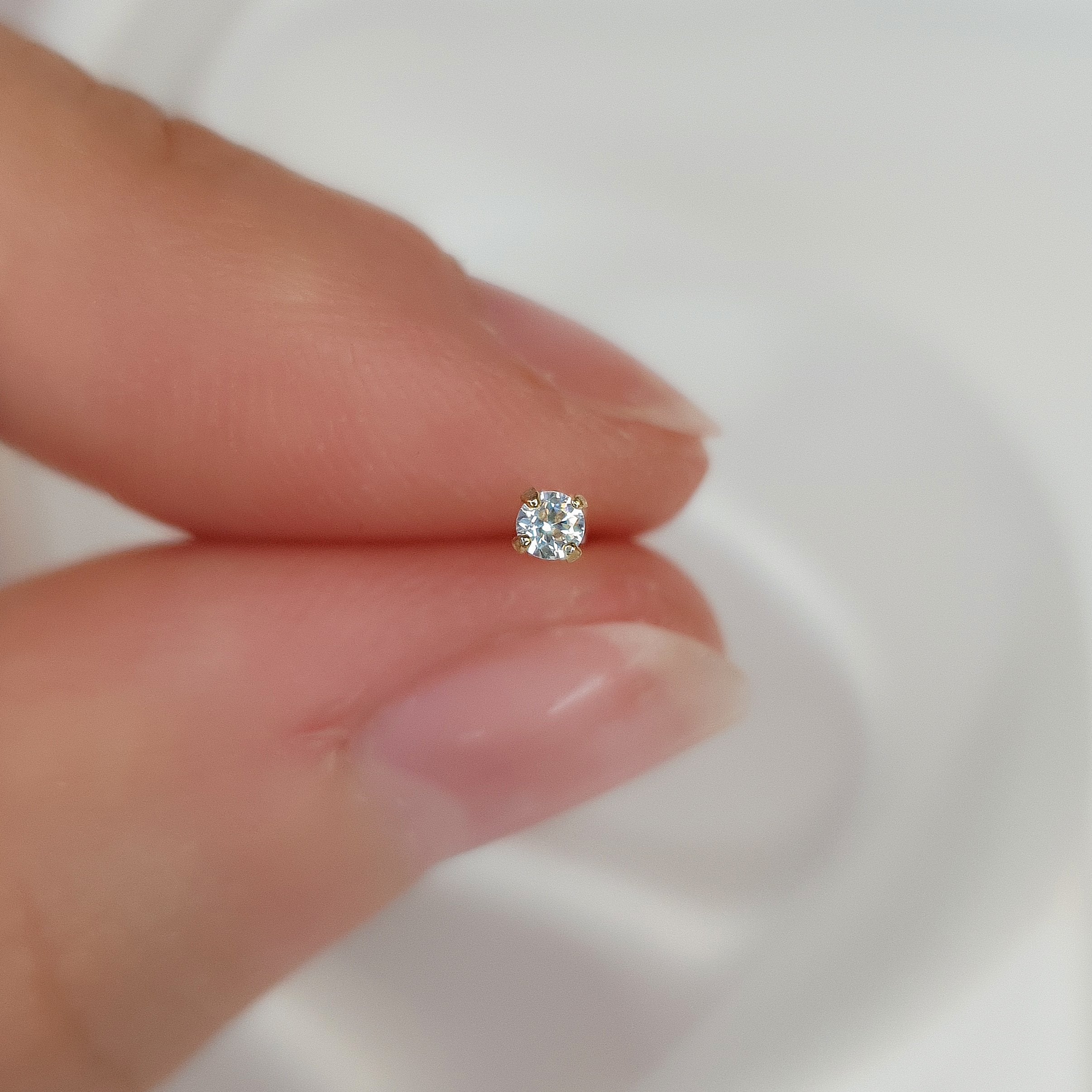 Tiny Solitaire Crystal Stud Earrings 925 Sterling Silver