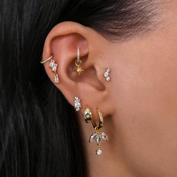 CHLUXE • LUMIÈRE Droplet Cartilage Stud – 14 K Gelbgold