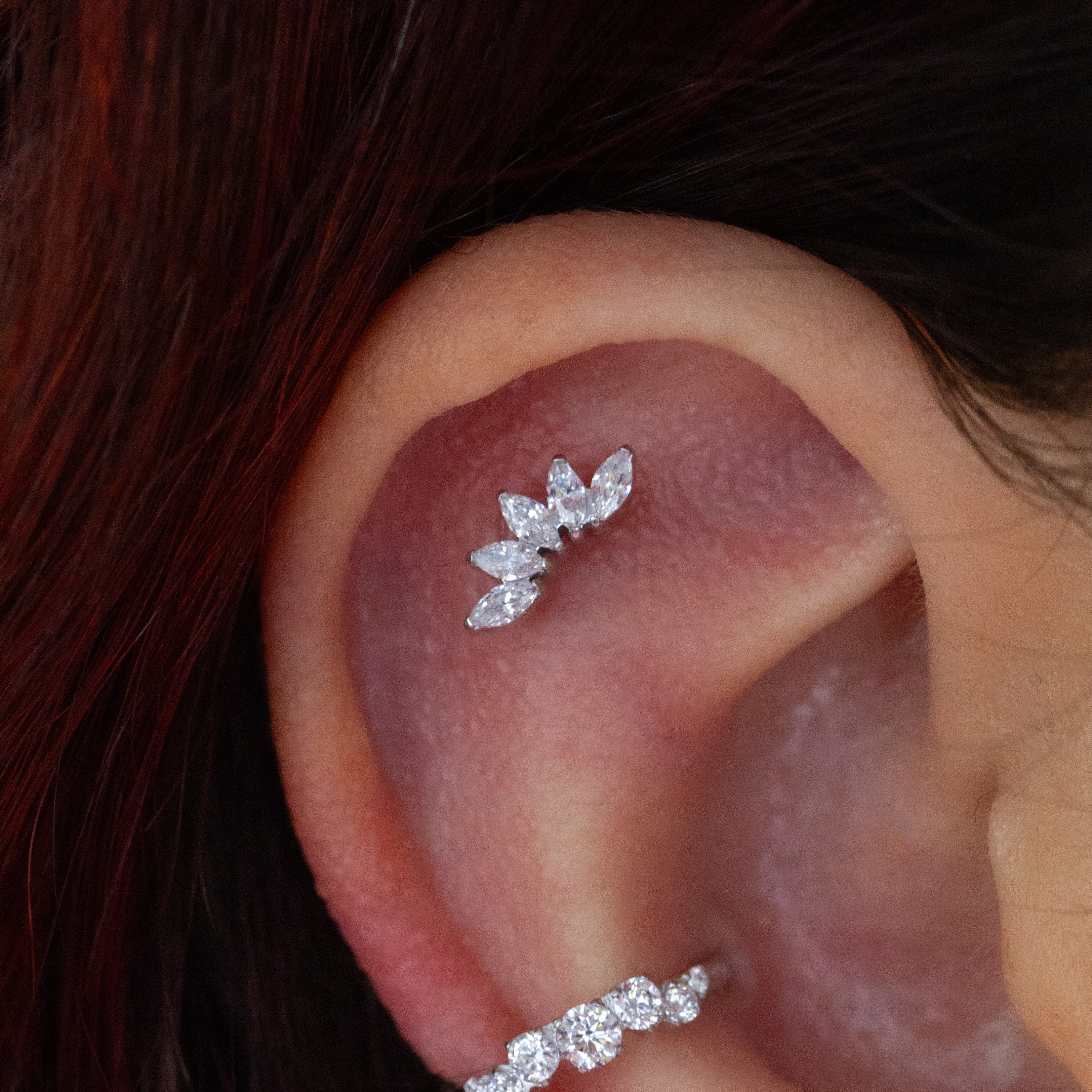AMORE Threadless Cartilage Stud