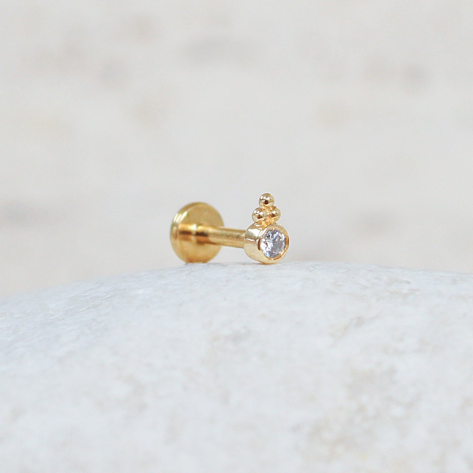 Tiny Crystal Earring | Threadless Cartilage Stud For Helix Piercing | 9K Gold & Titanium